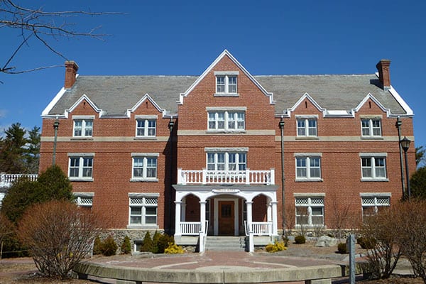 UNH Smith Hall